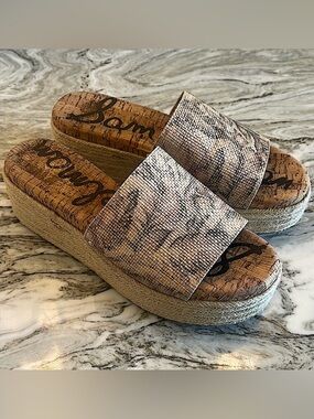 Sam Edelman Tan muted floral Platform Sandals with Cork Footbed